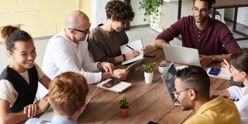 How Corporate Training Builds a More Cohesive Culture